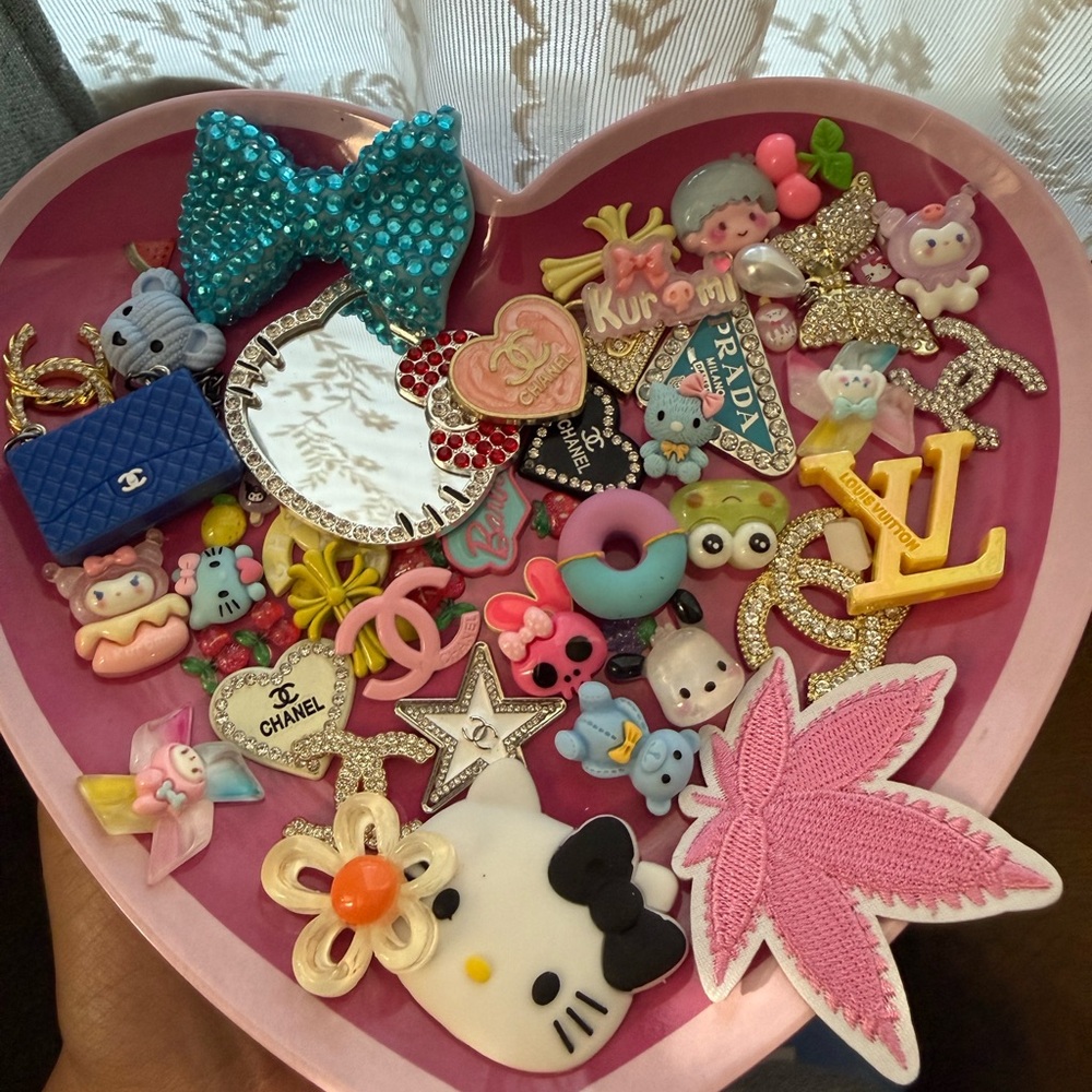 Mixed Pink Kids Decorative Toy Charms - Assorted Cute Icons